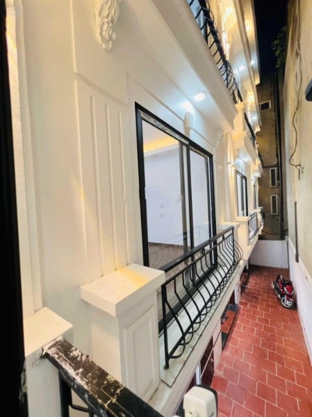 Bán nhà 5 tầng xây mới tại Chương Dương Độ, Hoàn Kiếm, Hà Nội